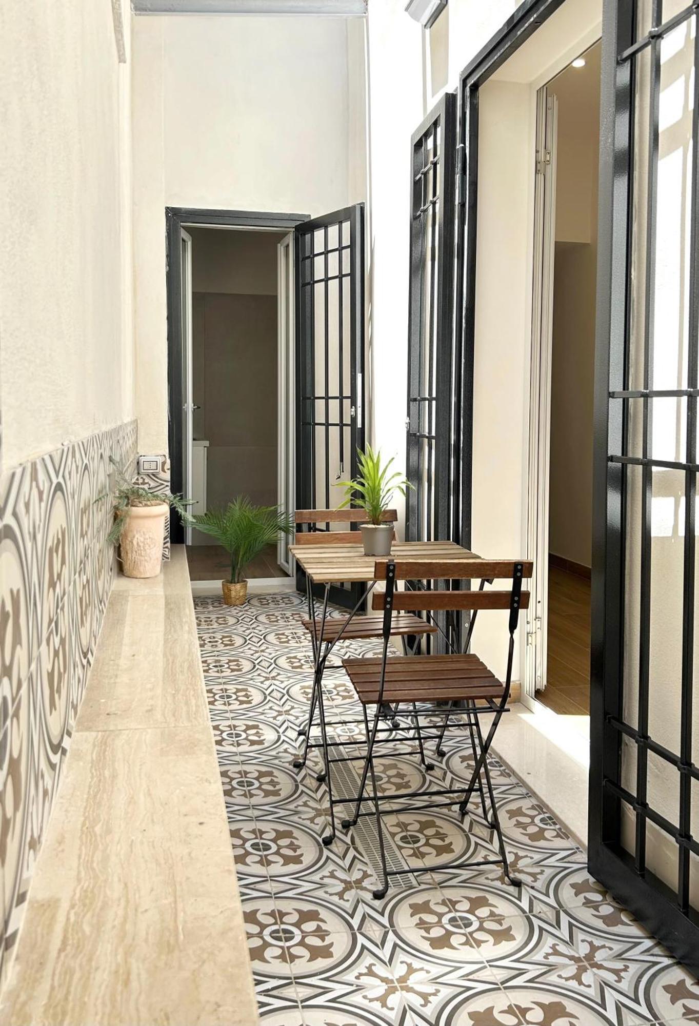 Napolation - Centro Storico Alojamento de Acomodação e Pequeno-almoço Nápoles